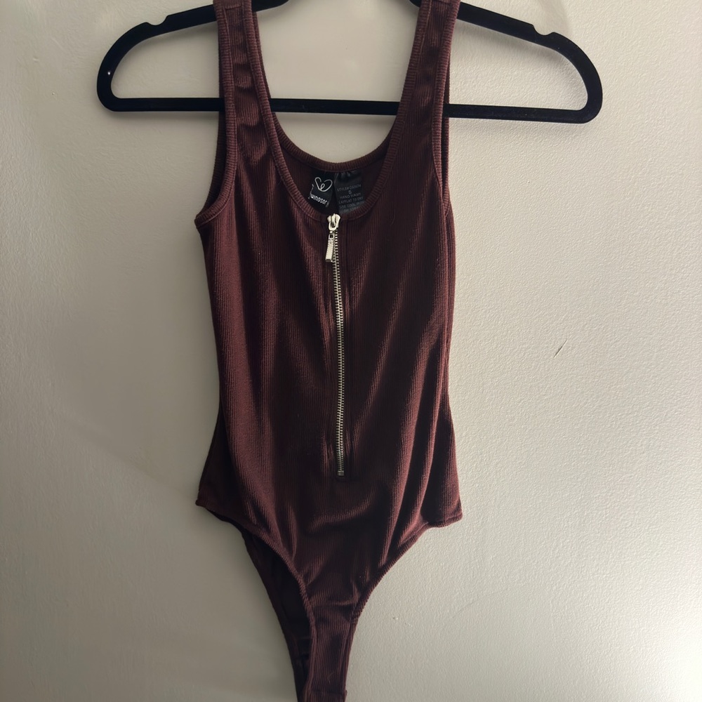 Windsor bodysuit Size Small